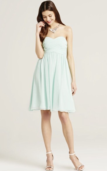 Mini Sweetheart Sleeveless Ruched Chiffon Bridesmaid Dress With Bow