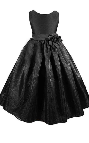 Sleeveless A-line Ruched Dress With Flower and Bow
