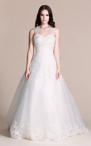 Sleeveless Halter Style Lace and Tulle Ball Gown