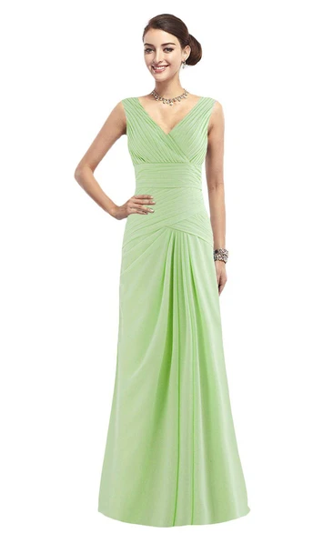 Sleeveless V-neck Chiffon Gown With Ruching