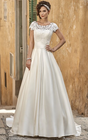 A-Line Maxi Short-Sleeve Square-Neck Lace Satin Wedding Dress