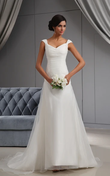 Deep V-Neck Ruching Organza Dress With Court Train