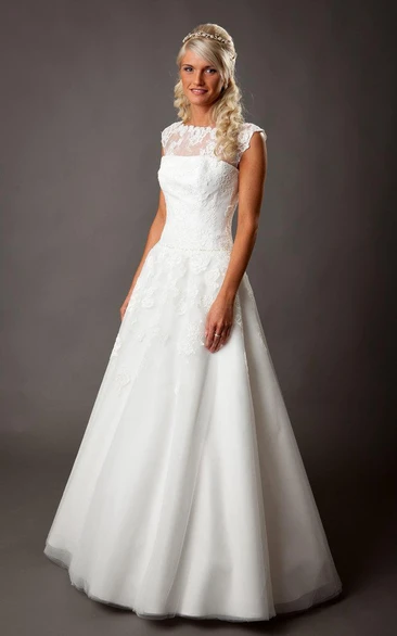 Short Sleeve A-Line Lace and Organza Dress With Keyhole Back