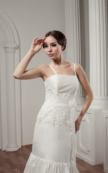 Spaghetti-Strap Tiered A-Line Flower and Dress With Lace