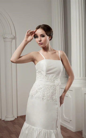Spaghetti-Strap Tiered A-Line Flower and Dress With Lace