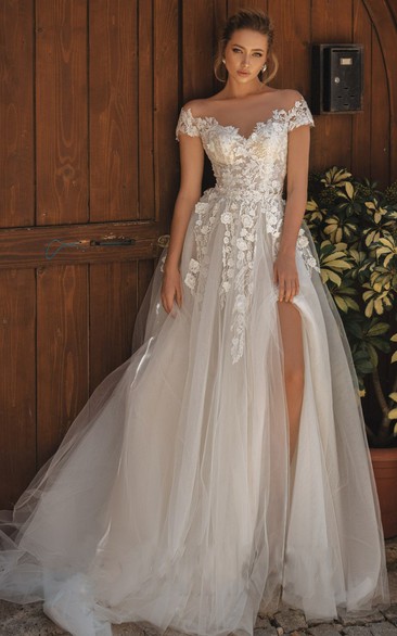 Modern Tulle Off-the-shoulder Short Sleeve Appliques Wedding Dress With Button